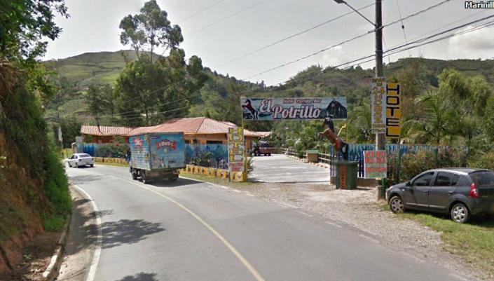 Hotel El Potrillo El Penol  Bagian luar foto