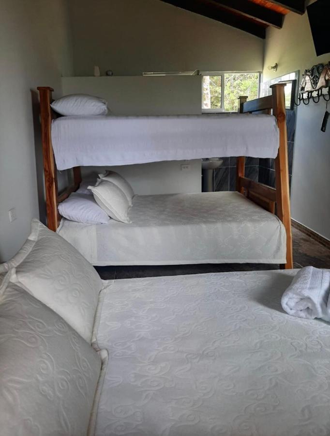 Hotel El Potrillo El Penol  Bagian luar foto